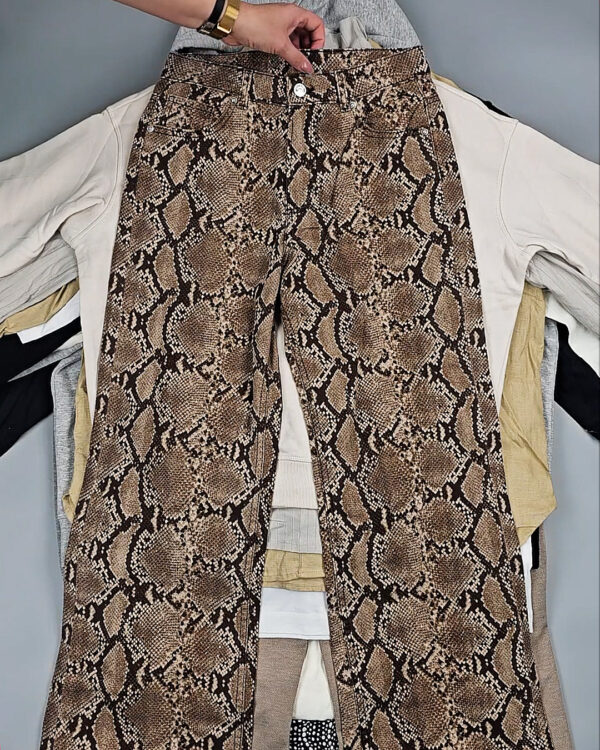 Фотография  943 - H&M A/W Women mix 095#15 кг, ЛОТ № СТ-9546 оптом в Салехарде и Ямало-Ненецком АО