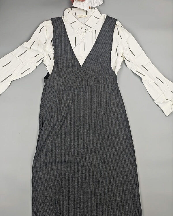 Фотография  672 - Комплекты жен Корея 085#5 кг, ЛОТ СТ-9572 оптом в Салехарде и Ямало-Ненецком АО