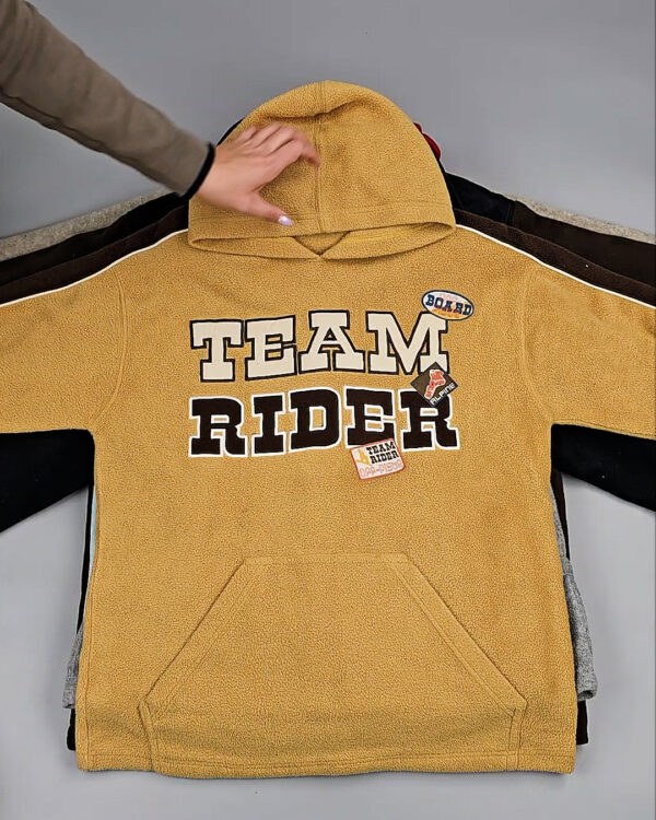 Фотография  871 - Флис#20 кг, ЛОТ № СХ-0176 оптом в Салехарде и Ямало-Ненецком АО