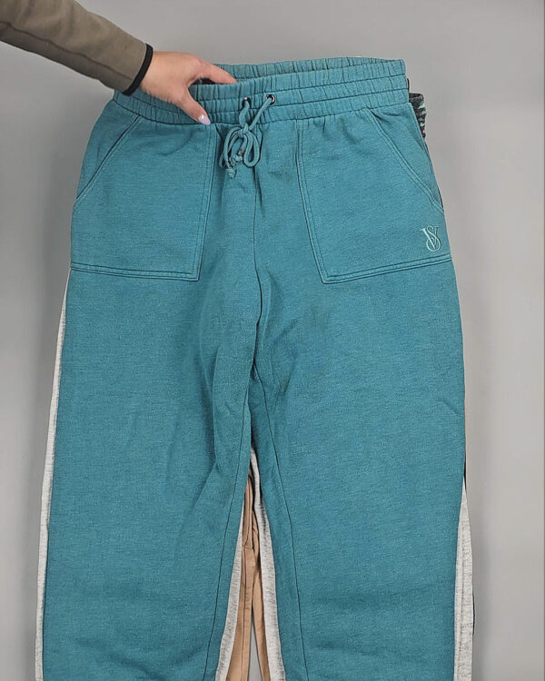 Фотография  616 - Спортивные штаны Ex#25 кг, ЛОТ № СХ-0171 оптом в Салехарде и Ямало-Ненецком АО