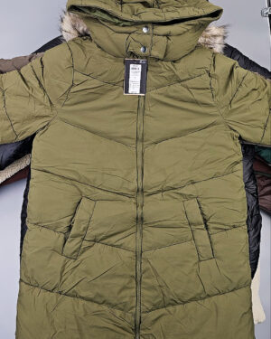 Купить Куртки BESTSELLER зима 045#10 кг, ЛОТ СТ-9827 оптом в Салехарде и Ямало-Ненецком АО