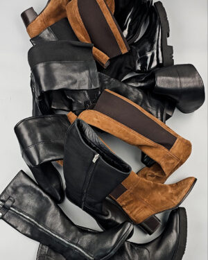 Купить Сапоги Италия #7 шт, ЛОТ СТ-9678 оптом в Салехарде и Ямало-Ненецком АО