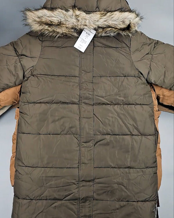 Фотография  252 - Верхняя одежда VILA 104#10 кг, ЛОТ СТ-9715 оптом в Салехарде и Ямало-Ненецком АО