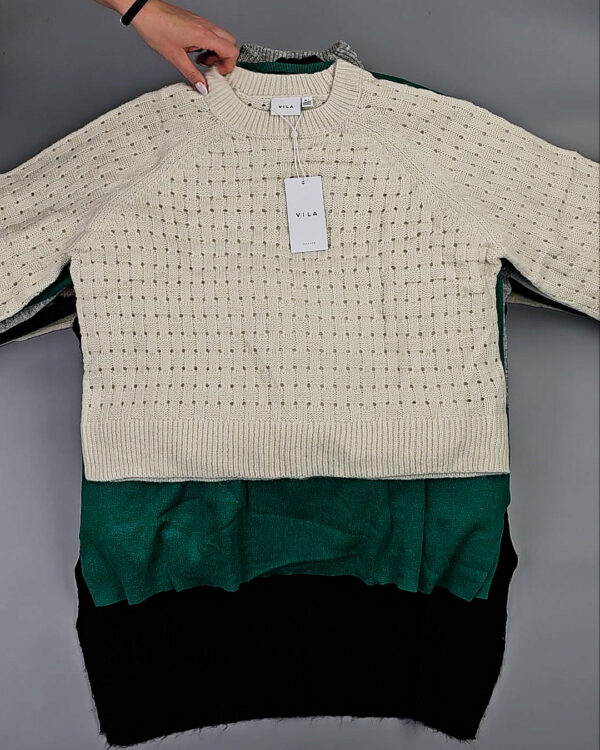 Фотография  454 - Джемпера VILA W 104#7 кг, ЛОТ СТ-9995 оптом в Салехарде и Ямало-Ненецком АО