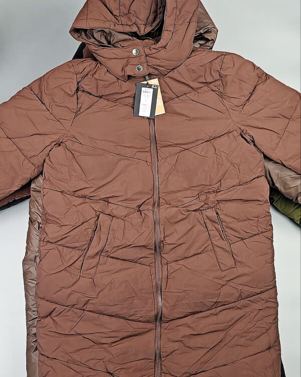 Фотография  867 - Куртки BESTSELLER зима 045#8,85 кг, ЛОТ СТ-9831 оптом в Салехарде и Ямало-Ненецком АО