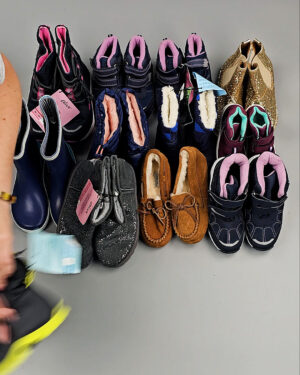 Фотография  815 - Обувь СТОК дети зима 065#6,5 кг, ЛОТ СТ-9663 оптом в Салехарде и Ямало-Ненецком АО