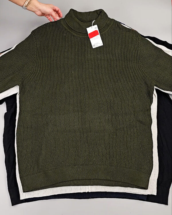 Фотография  560 - Джемпера мужские C&A 025#7,6 кг, ЛОТ СТ-10006 оптом в Салехарде и Ямало-Ненецком АО