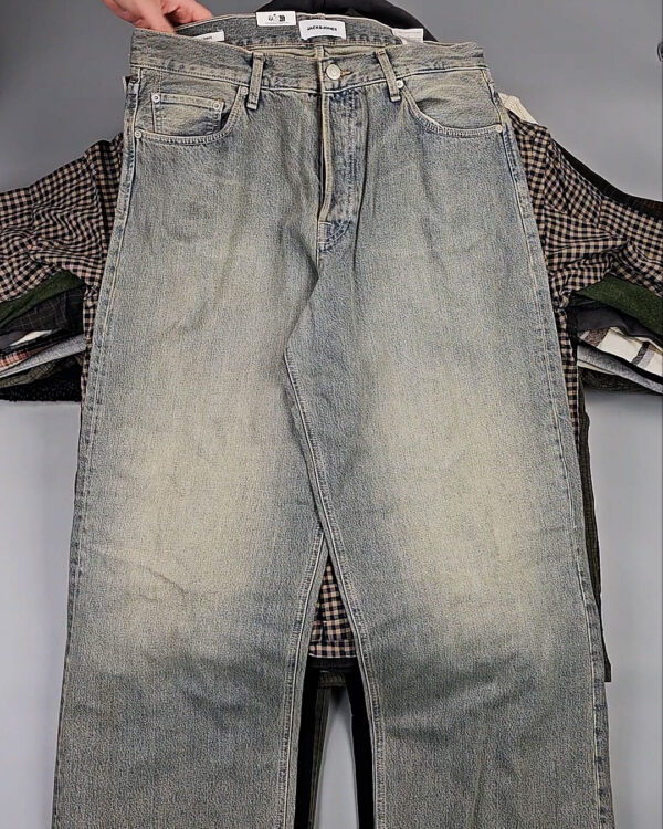 Фотография  252 - JACK JONES Men Winter mix 045#15 кг, ЛОТ СТ-9965 оптом в Салехарде и Ямало-Ненецком АО