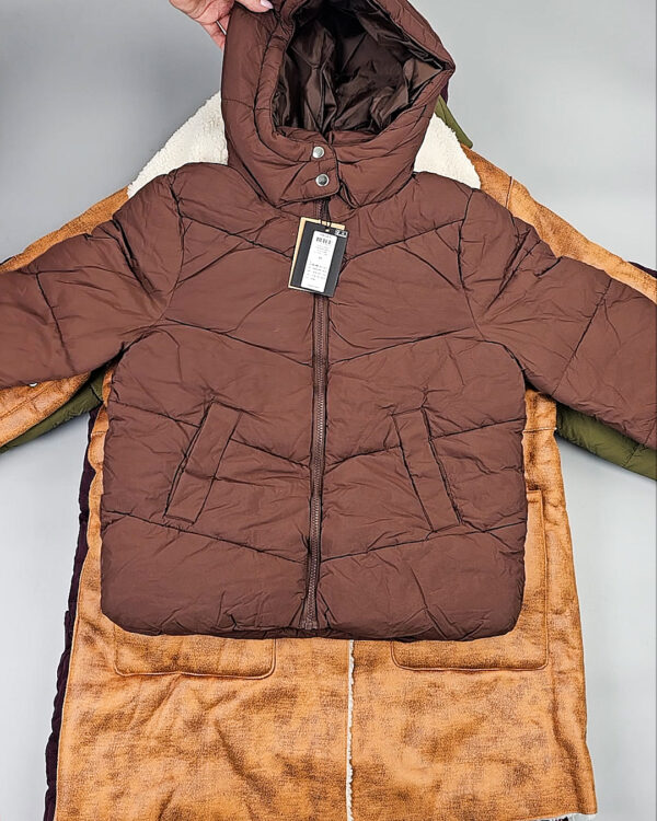 Фотография  567 - Куртки BESTSELLER зима 045#10 кг, ЛОТ СТ-9832 оптом в Салехарде и Ямало-Ненецком АО