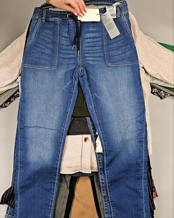 Фотография  168 - DK, Bestseller + Winter mix#15 кг, ЛОТ СТ-9956 оптом в Салехарде и Ямало-Ненецком АО