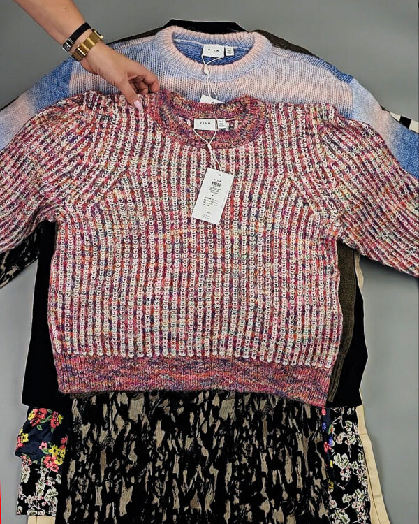 Фотография  605 - VILA Winter MIX 064#15 кг, ЛОТ СТ-9815 оптом в Салехарде и Ямало-Ненецком АО