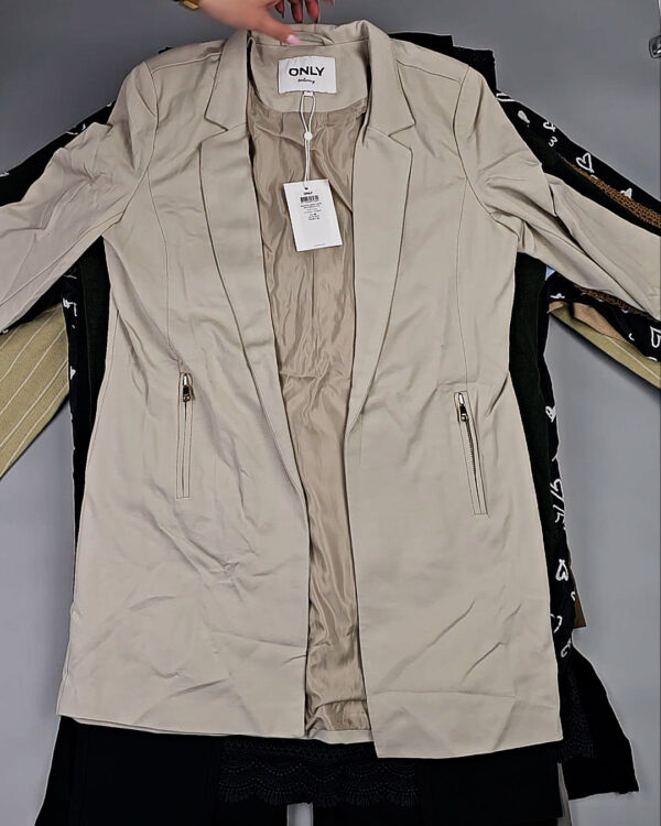 Фотография  343 - ONLY Winter mix 104#15 кг, ЛОТ СТ-9948 оптом в Салехарде и Ямало-Ненецком АО