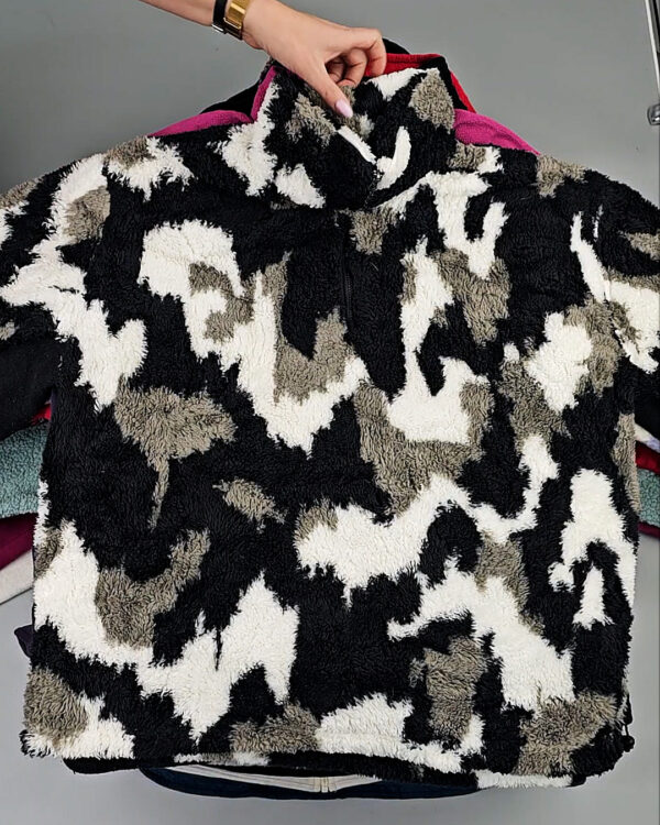 Фотография  896 - Флис ( Pollar Fleece)#20 кг, ЛОТ СХ-0234 оптом в Салехарде и Ямало-Ненецком АО