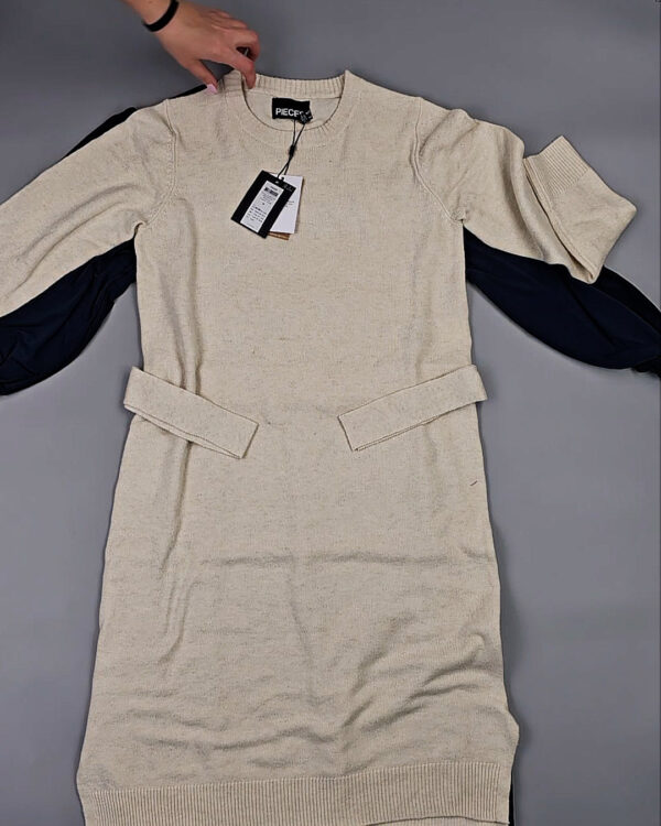 Фотография  834 - Платья Bestseller+DK Winter 035#7 кг, ЛОТ СТ-9920 оптом в Салехарде и Ямало-Ненецком АО