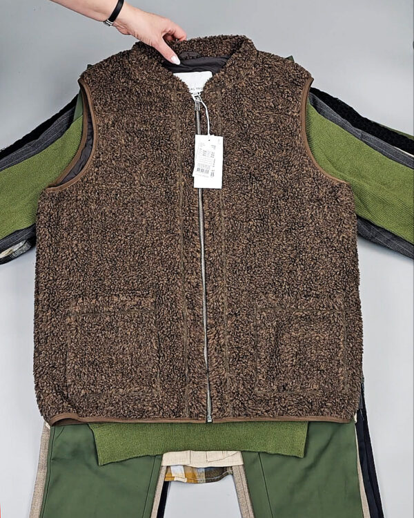 Фотография  737 - CASUAL FRIDAY Winter 075#20 кг, ЛОТ СТ-9985 оптом в Салехарде и Ямало-Ненецком АО