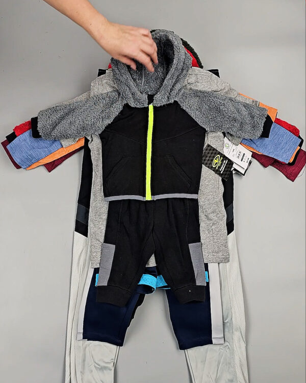 Фотография  722 - Спортивные костюмы дети CAN#6 кг, ЛОТ СТ-9739 оптом в Салехарде и Ямало-Ненецком АО