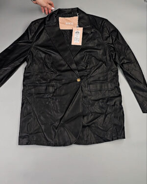 Фотография  213 - JACK JONES Women Winter mix 075 #15 кг, ЛОТ СТ-9961 оптом в Салехарде и Ямало-Ненецком АО