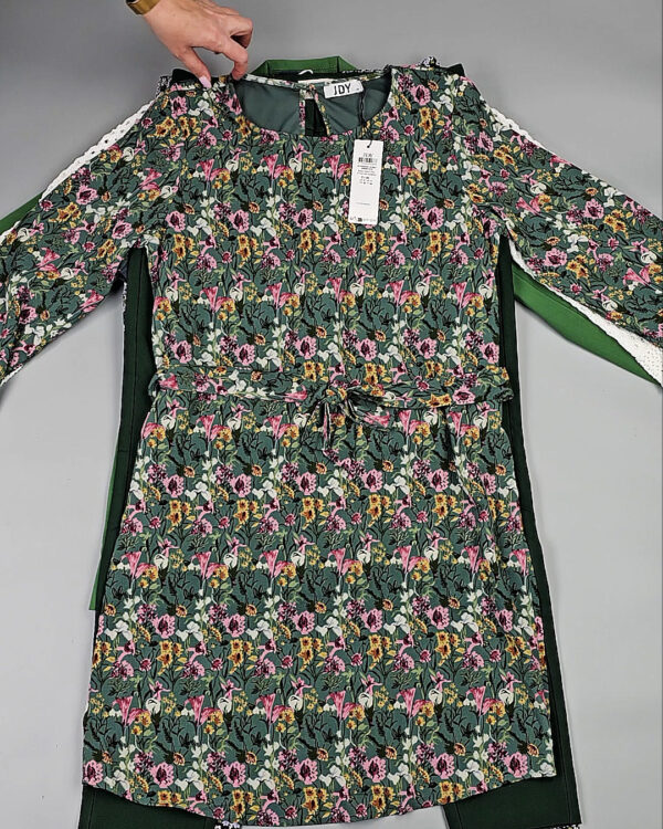 Фотография  107 - DK+Bestseller 085#16 кг, ЛОТ СТ-9951 оптом в Салехарде и Ямало-Ненецком АО